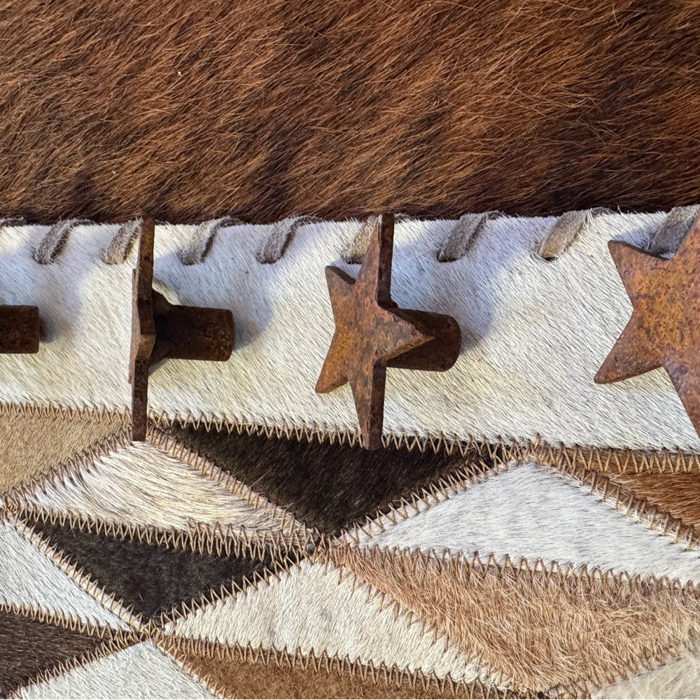 Rustic Star Hardwaree - Picture 2 of 4